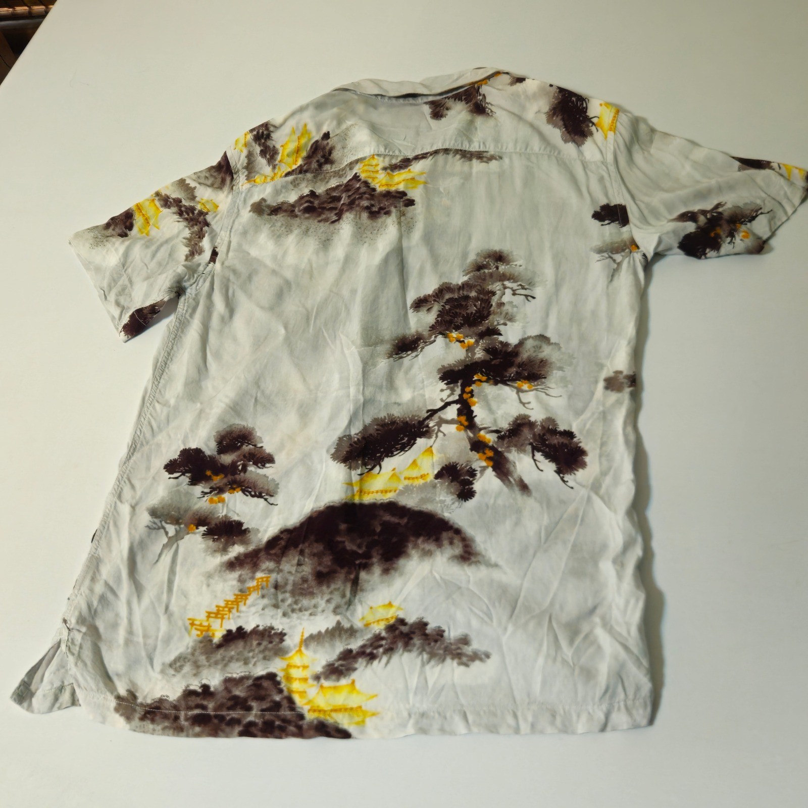 AllSaints Button Down Shirt Mens L Grey Japanese Landscape Print Short Sleeve