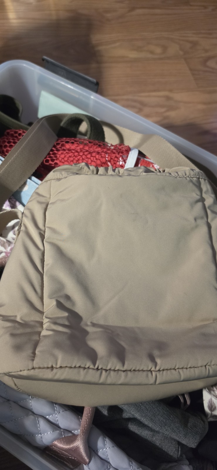 UNIQLO Beige Solid Shoulder Bag Drawstring Closure Lightweight Stitching Accents
