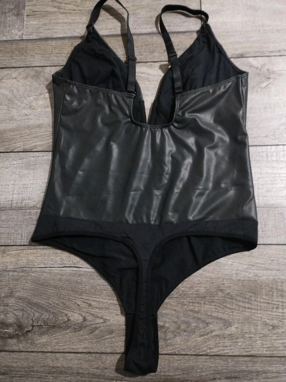 SHAPERIN Deep V Neck Faux Leather Bodysuit Tummy Control Shapewear Thong Sz L