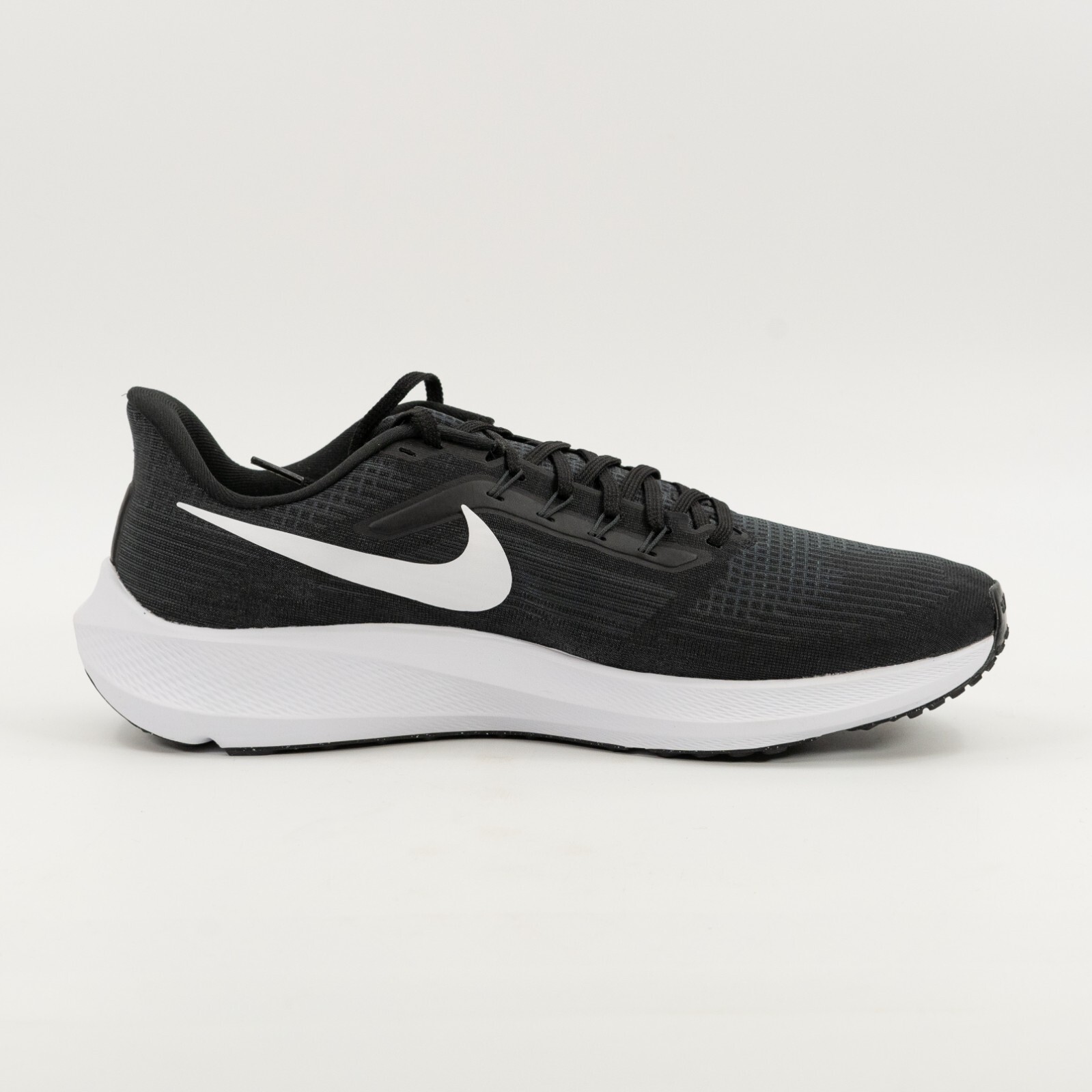 Nike Air Zoom Pegasus 39 ‘Black White’ DH4071-001 size 13 READ