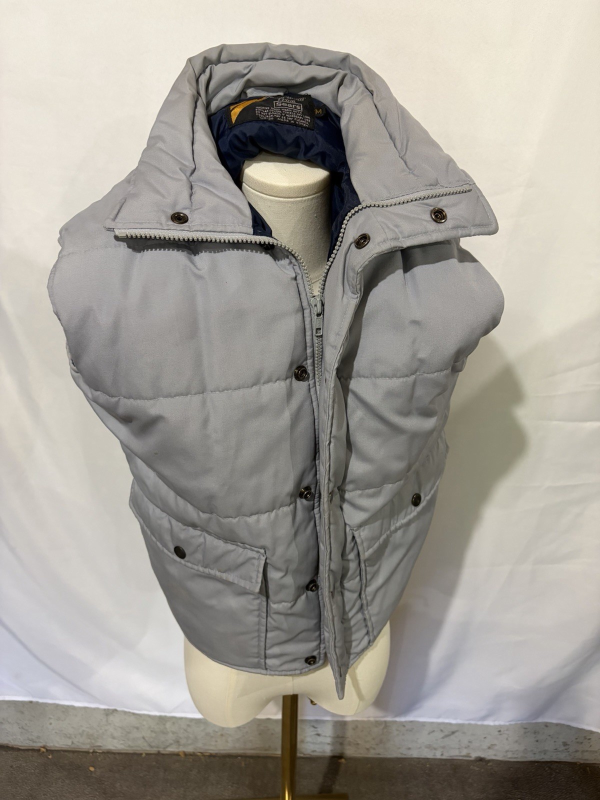 VTG 1970s Sears Outerwear Vest Durable Insulated Snap Button And Zip Mens Medium