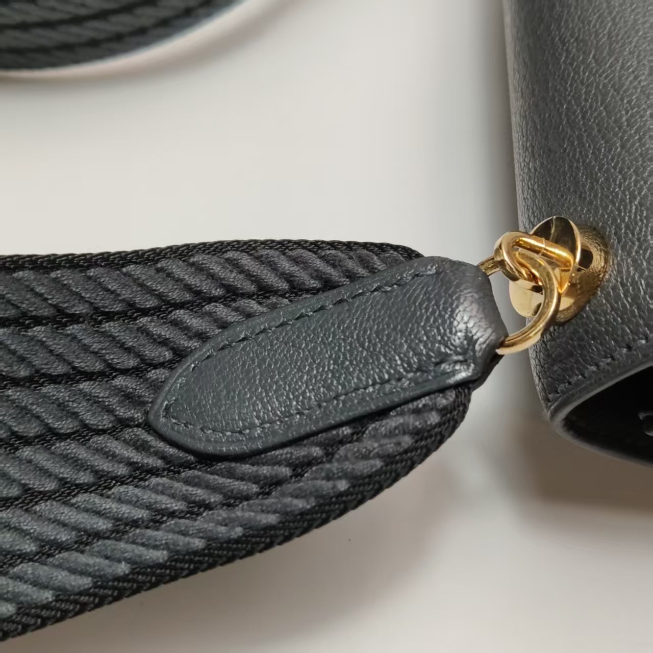 Hermes Verrou Mini 17 Chevre Mysore Black 89 Noir GoldHardware GHW Bag Auth