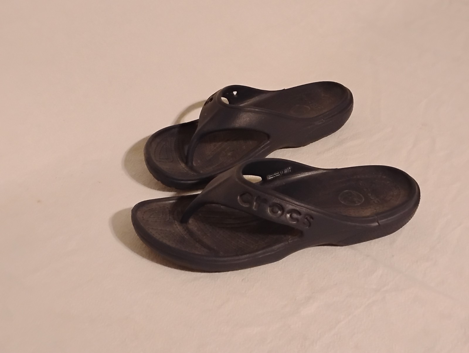 CROCS Black Slip On Lightweight Flip Flop Thong Sandal Size:W9 M7 *VGUC*