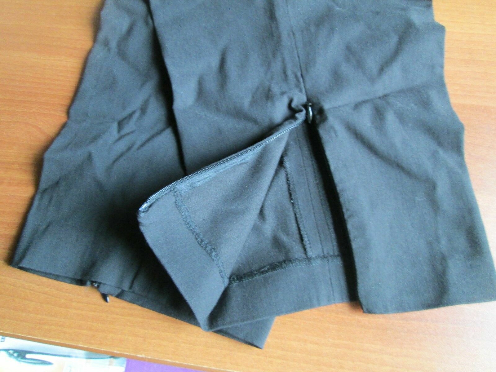 NWT $72 RAFAELLA CURVY FIT RAYON BLEND STRETCHY DRESSY CAPRI/ CROPPED PANTS 18W