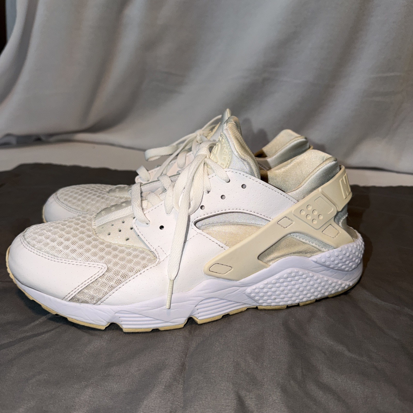 Nike Air Huarache Triple White/cream Sneakers Trainers 318429-111 Men’s Size 12