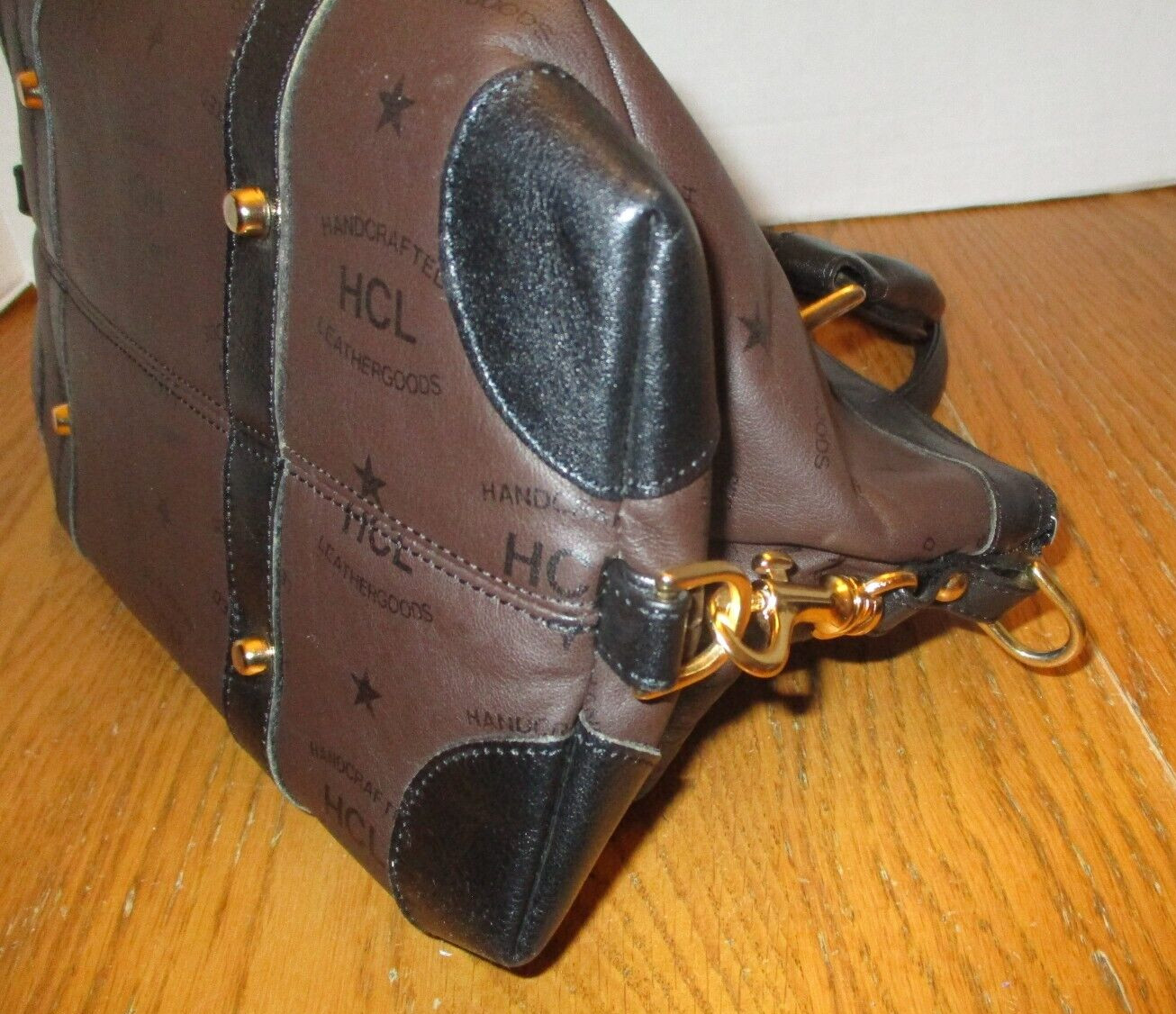 HCL Leather Goods Medium Brown/Black Signature Leather Satchel Bag