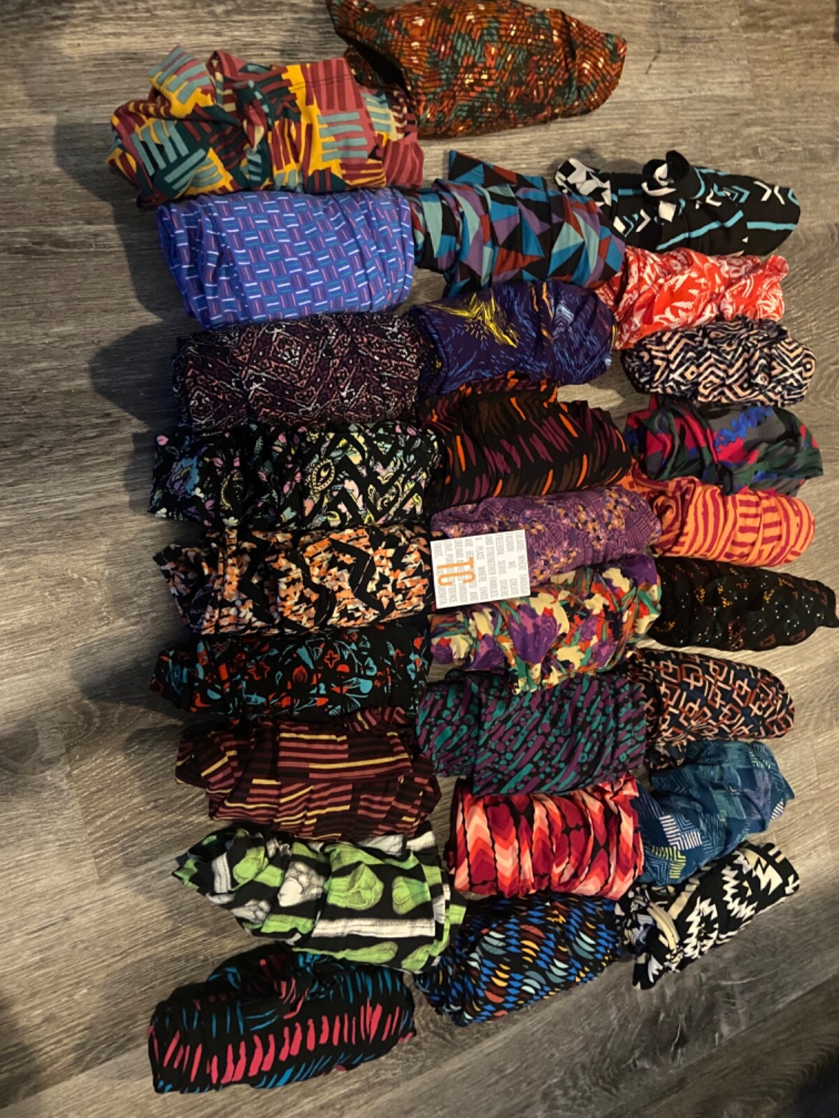 NWT LuLaRoe TC Mystery Leggings – Original Tall & Curvy Prints – see details