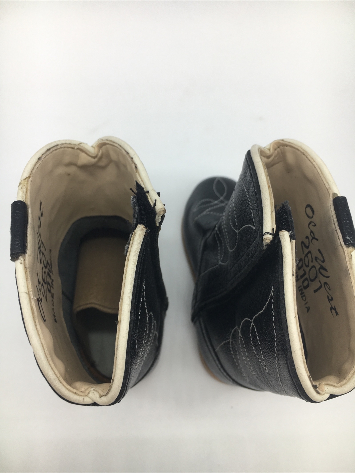 A Jama Product Infants Hi Boots Black Embroidered Leather Size 1 Style 2601 New