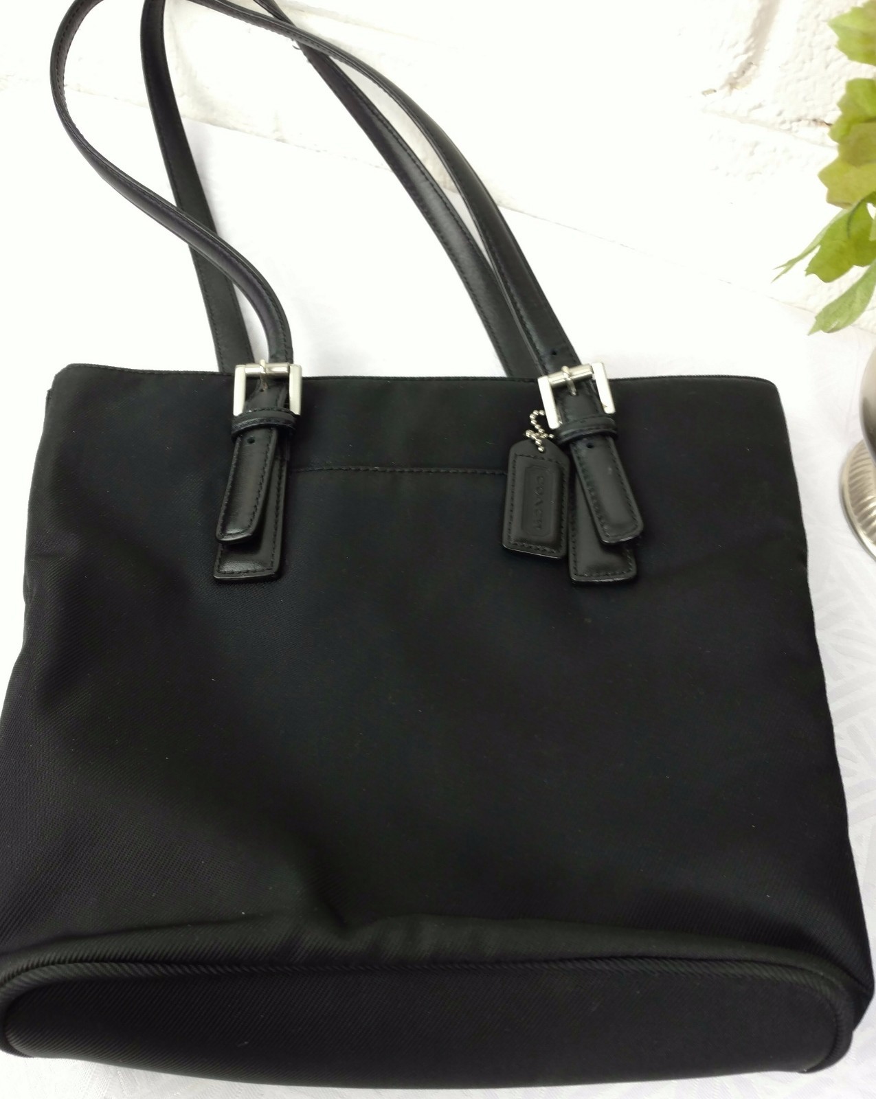 COACH VINTAGE BLACK JACQUARD/TRIM LEATHER No. 9321 SHOULDER BAG PURSE