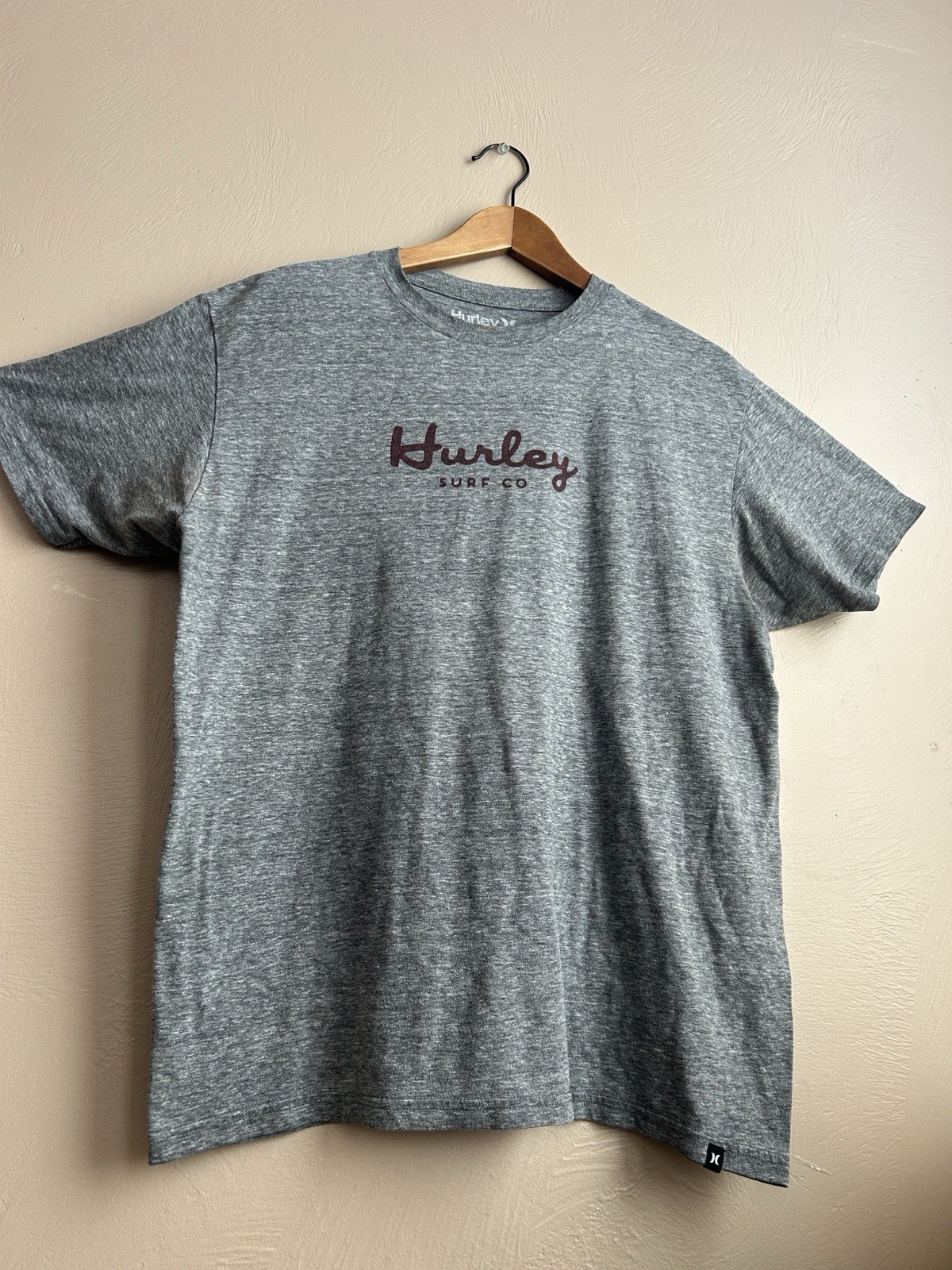 Hurley Men’s Gray Graphic Logo Knit Short Sleeve Crew Neck T-Shirt Size M
