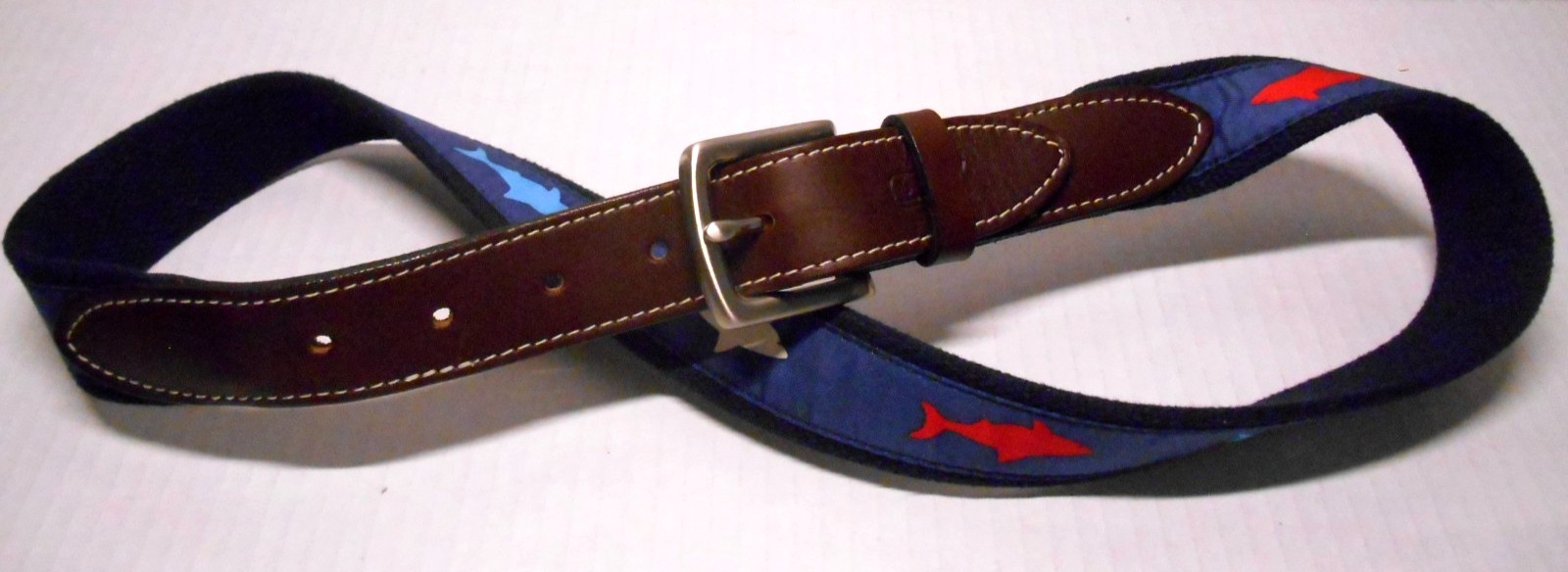 Vineyard Vines SHARK Fish Silk Canvas Leather Club Belt Mens 32