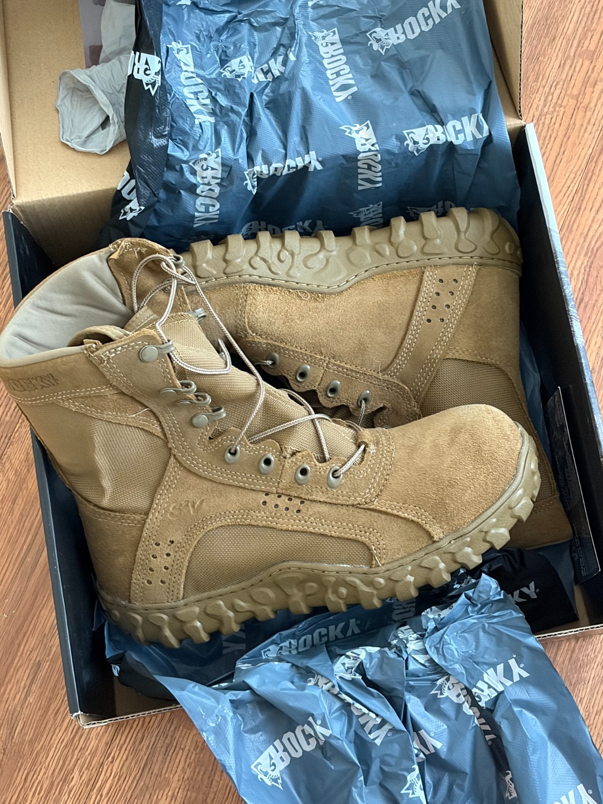 Rocky S2V Composite Toe Tactical Military Boot- Men’s 8.5