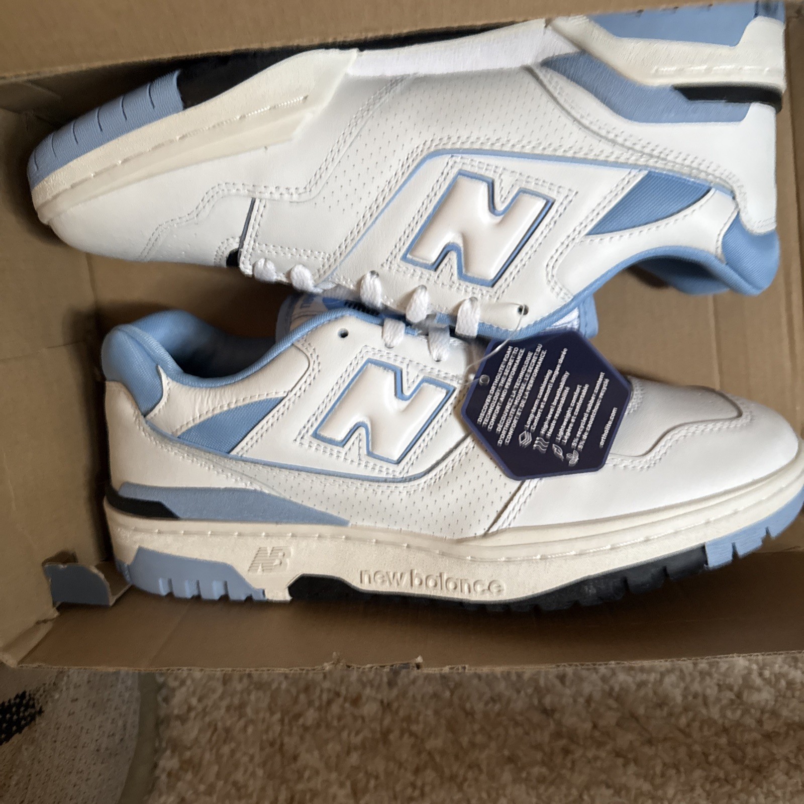 New Balance 550 UNC White University Blue BB550HL1 Size 11 Men’s New Damaged Box