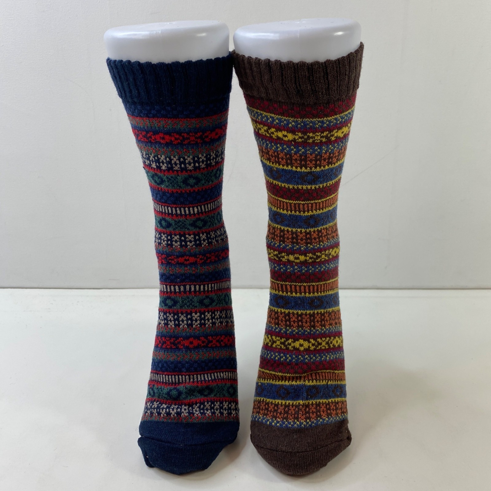 Womens Crew Socks Set 2 Nordic Pattern Stripes Black Brown Yellow Blue Red