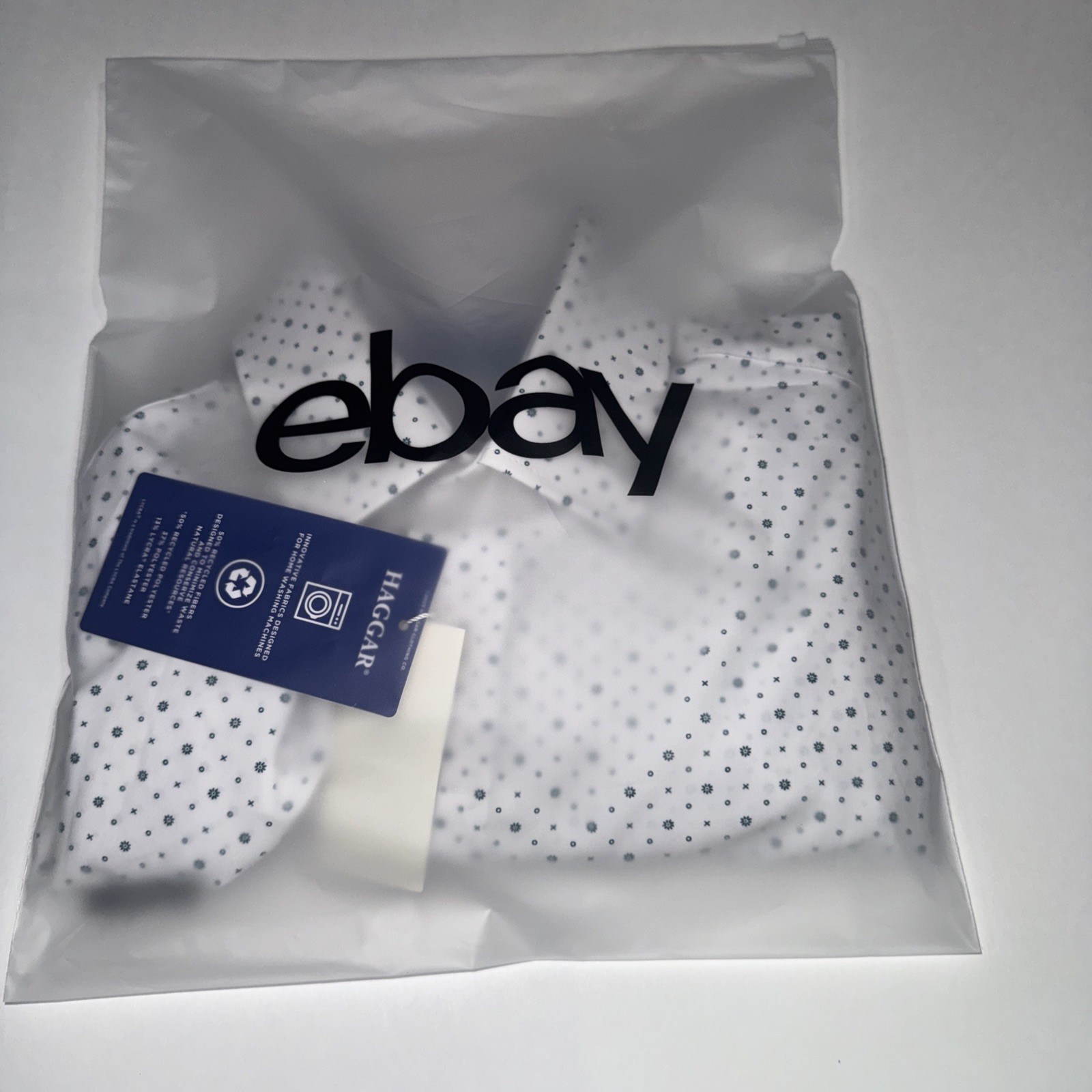 Men’s Haggar Button Up Shirt Long Sleeve White With Blue Print – Slim Fit