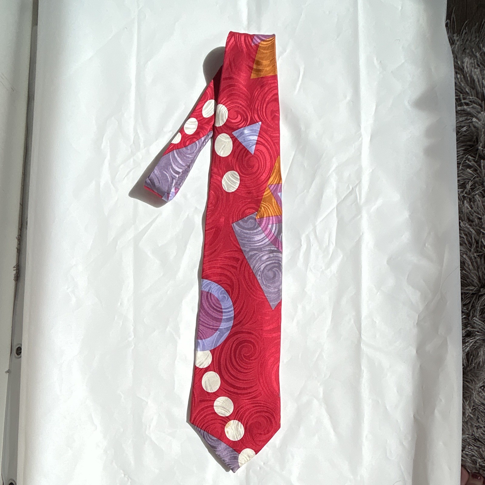 Serica Men’s Woven Tie 100% Italian Silk Red Purple Abstract Pattern