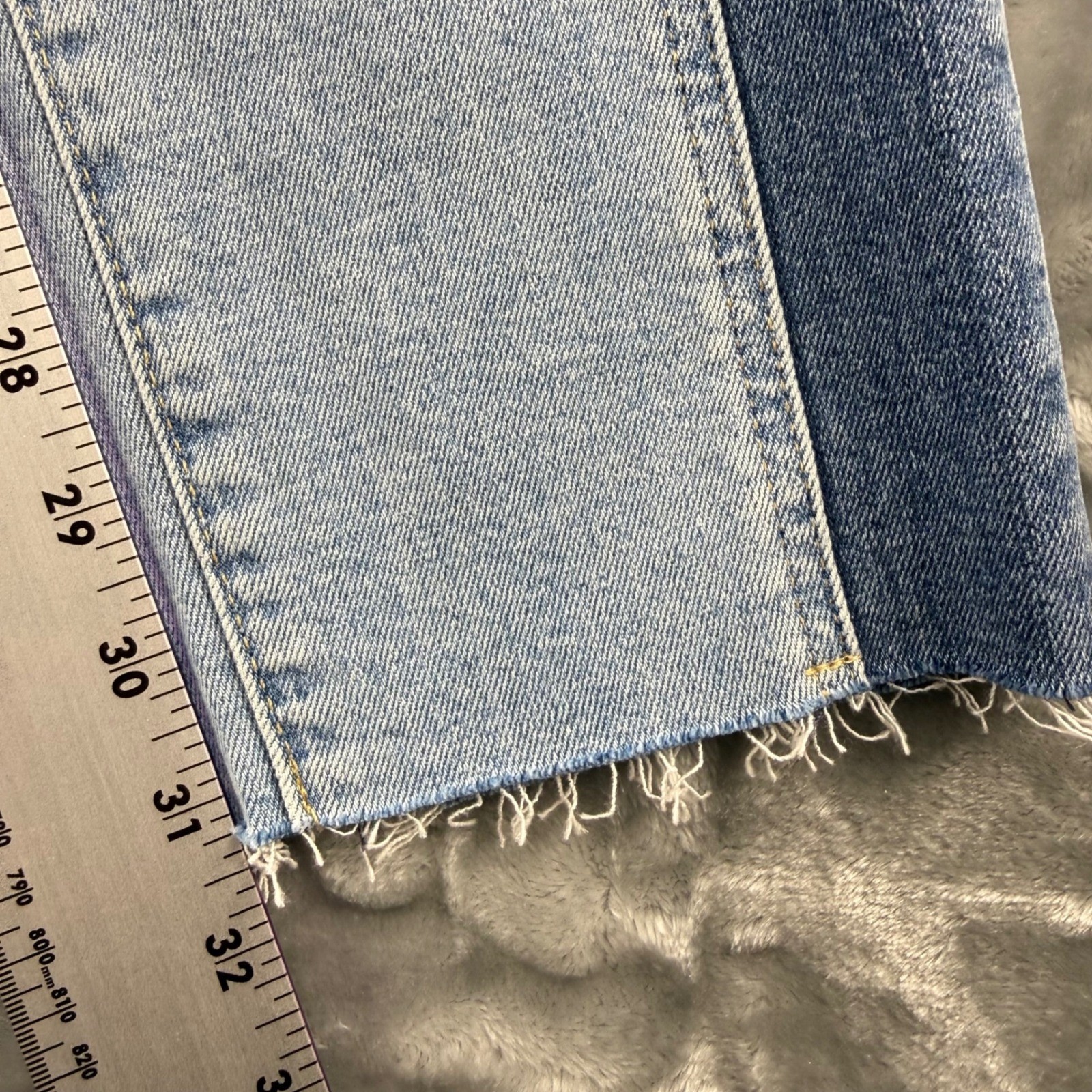 Gap Vintage Slim High Rise Two Tone Tuxedo Stripe Jeans Indigo 27/4 Tall Raw Hem
