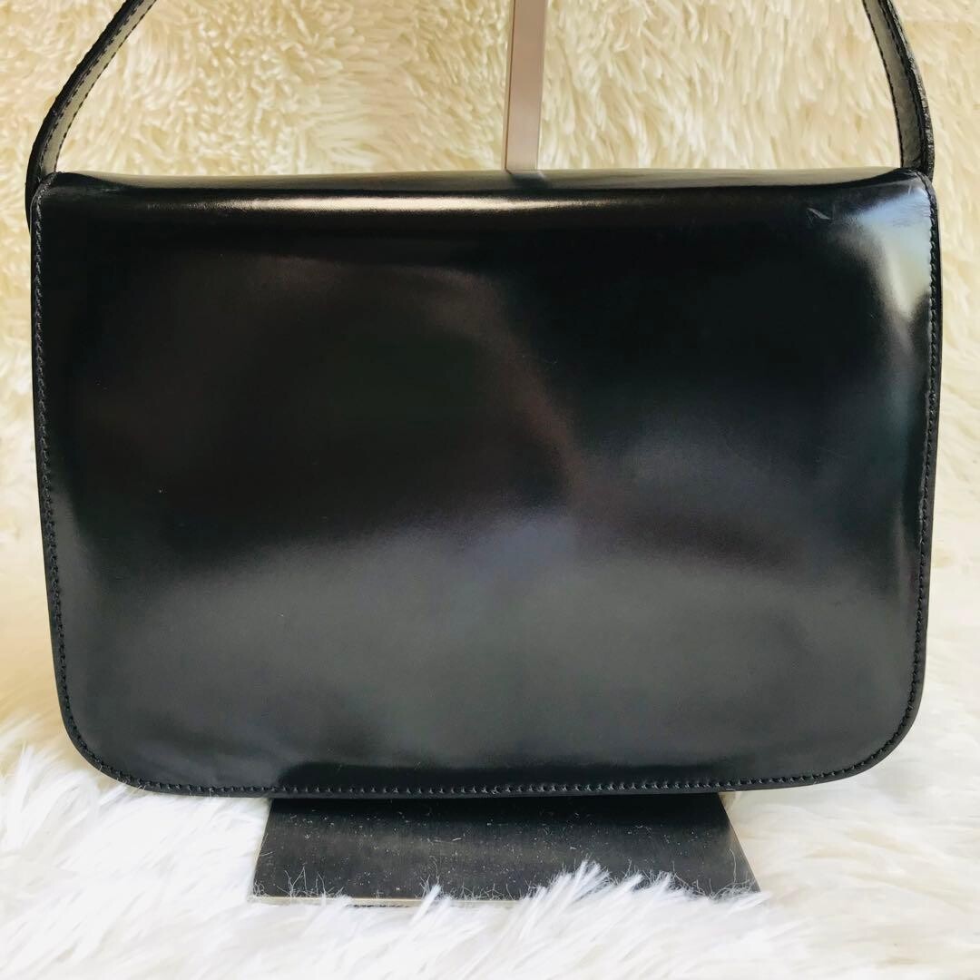 CELINE Black Leather Shoulder Bag Horse Carriage Hardware Flap Vintage Authentic