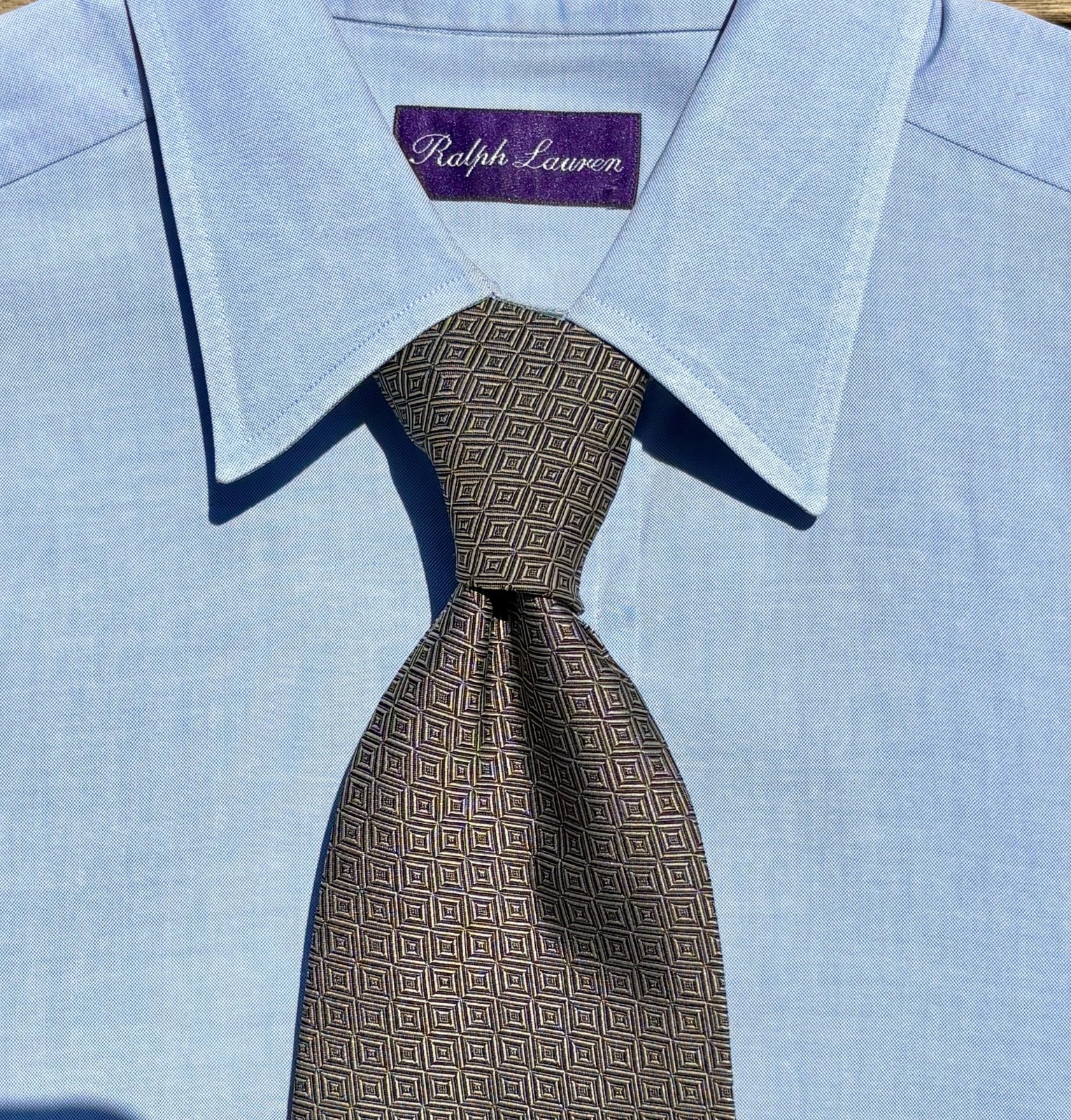 Ralph Lauren Purple Label Silver Diamond-Patterned Silk Tie – England – $235.00