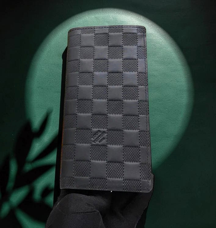 Louis Vuitton Damier Infini Porte feiulle Brazza Long Wallet Black W/Box
