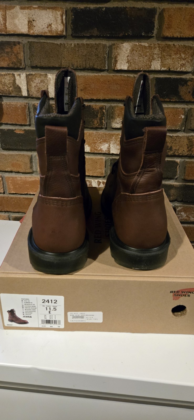 Red Wing 2412 Size 11.5E Leather Boots Goretex Insulated Steel Toe