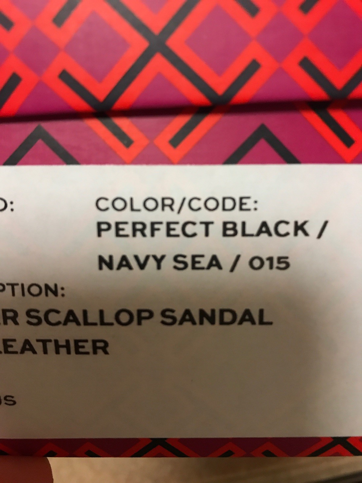 NIB Tory Burch Miller Leather Scallop Logo Flat Sandal Thong Black $228