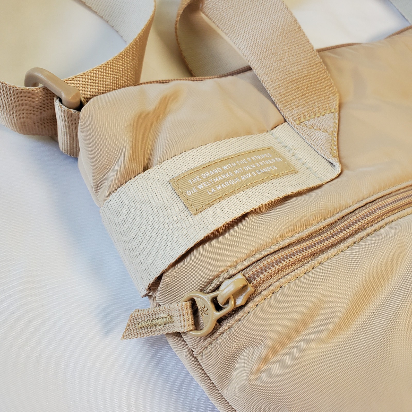 Adidas Stylish Sport Shopper Tote Puffer Travel Gym Bag Tan Beige Zip Top Purse