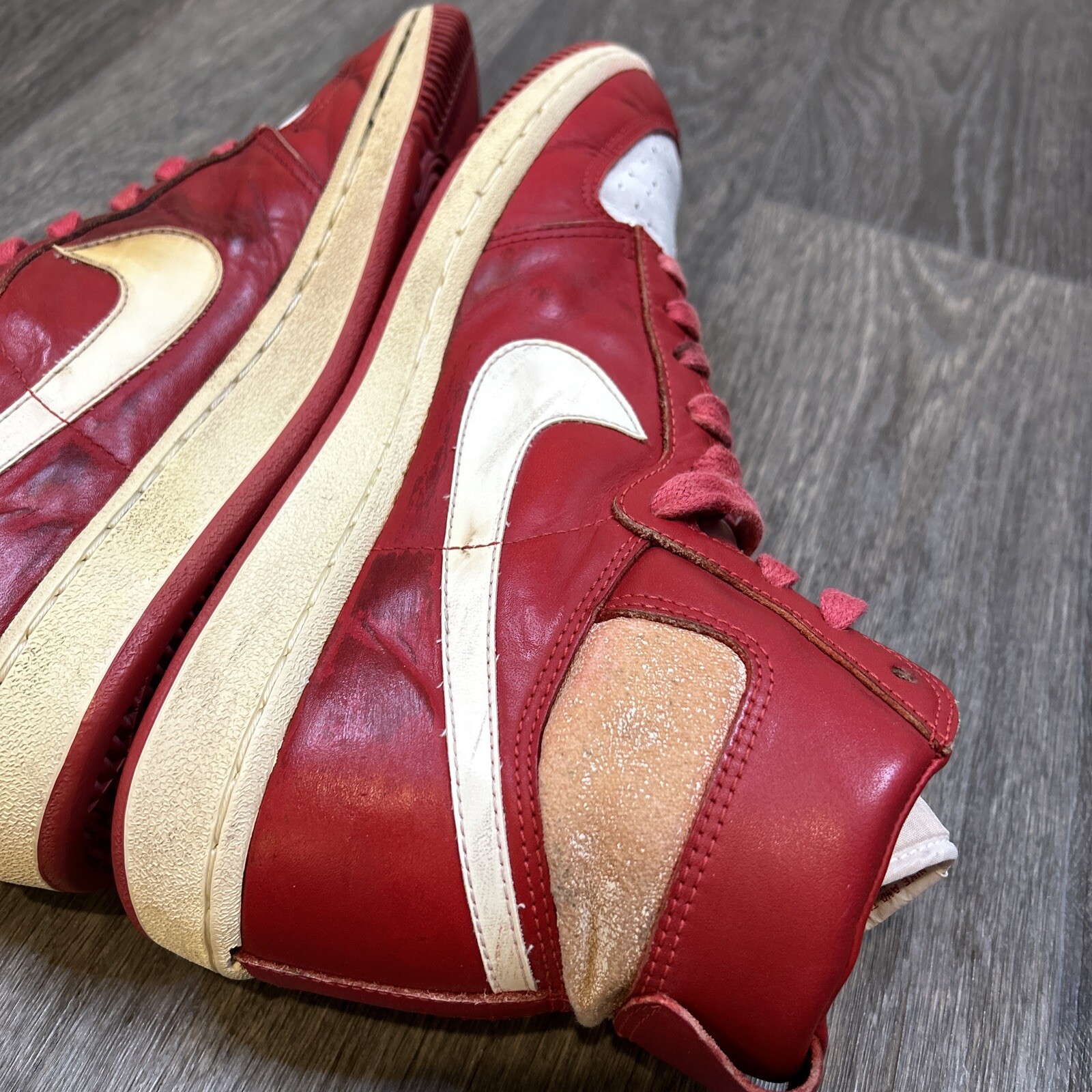 VTG Nike 1980’s Sales Sample Dynasty Red White Men’ US 9 1985 Original OG Shoes