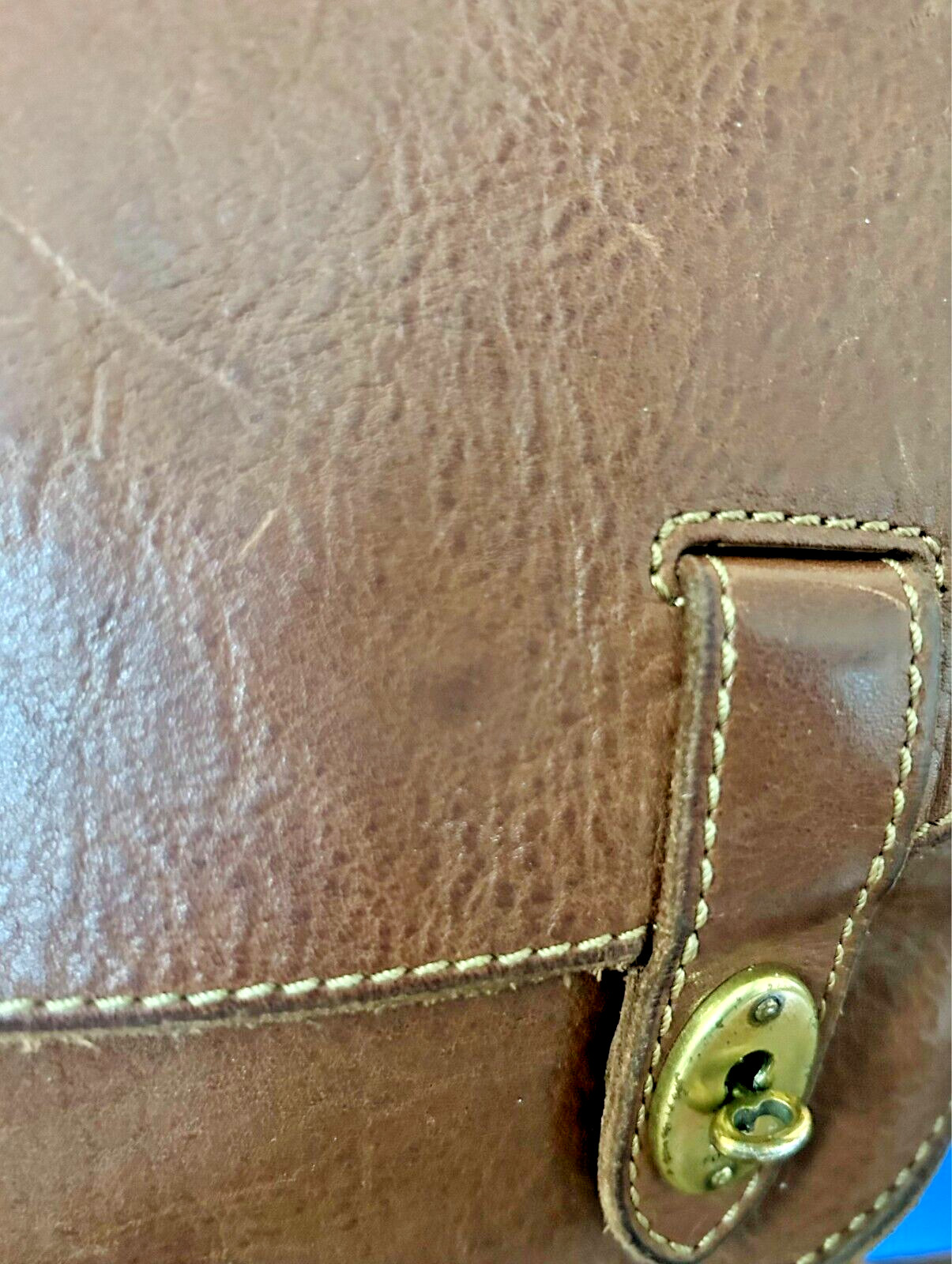 Fossil Austin Leather Turn Lock Saddle Flap Crossbody Messenger Shoulder Bag