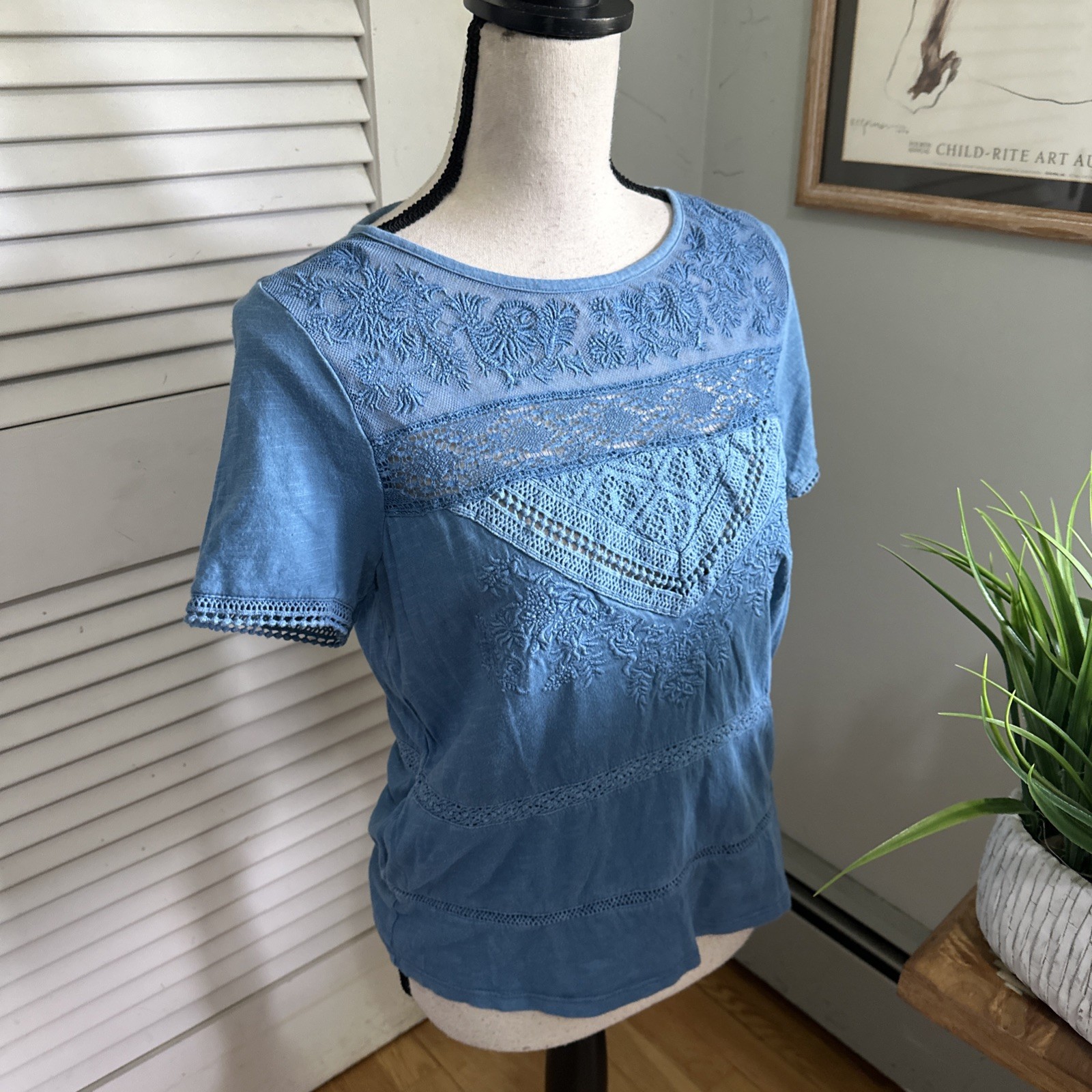 Sundance Top Womens XS Blue Embroidered Dainty Lace Trim Coastal Summer Boho