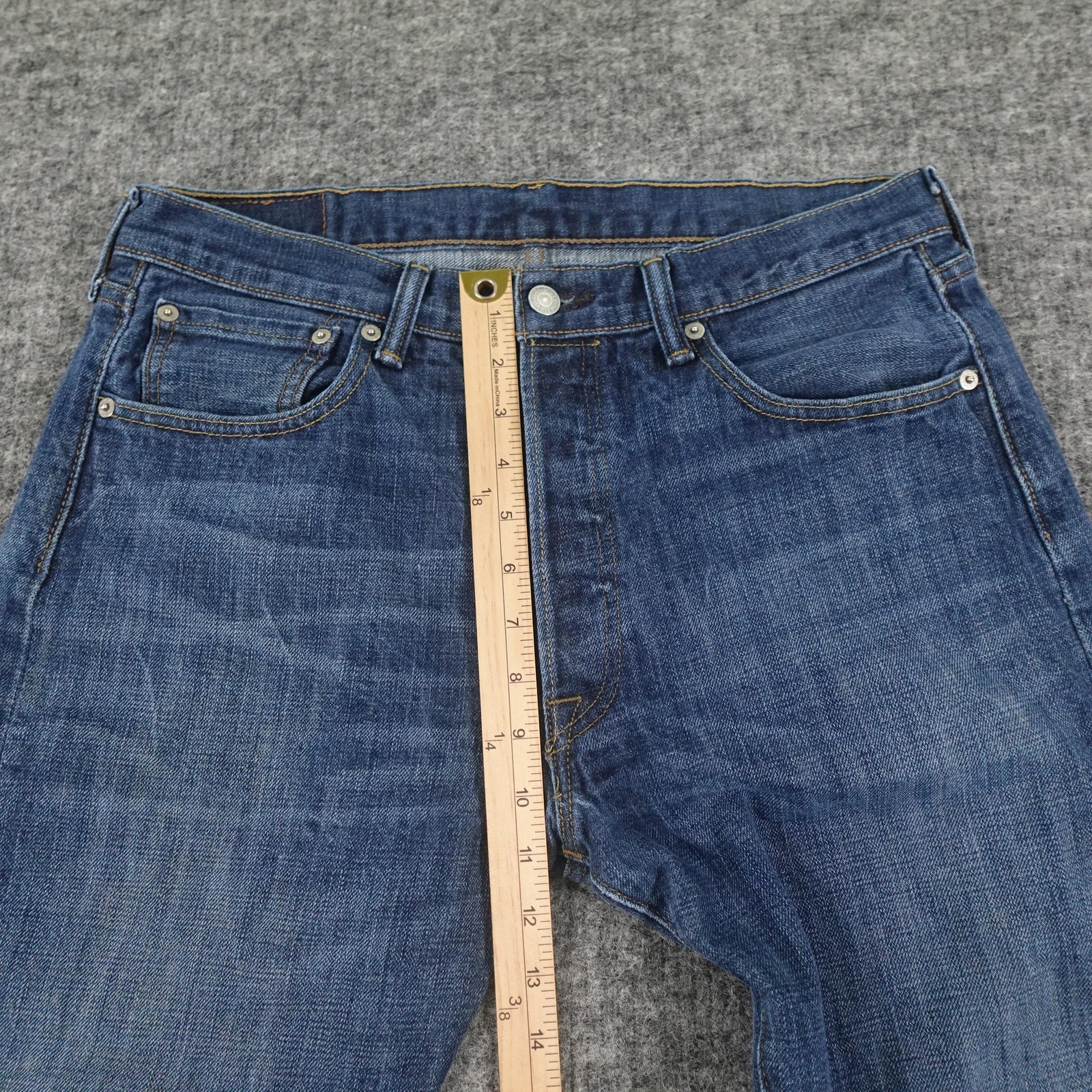 Levis 501XX Jeans Mens 34×30 Straight Leg Button Fly Classic Denim (32×27.5)