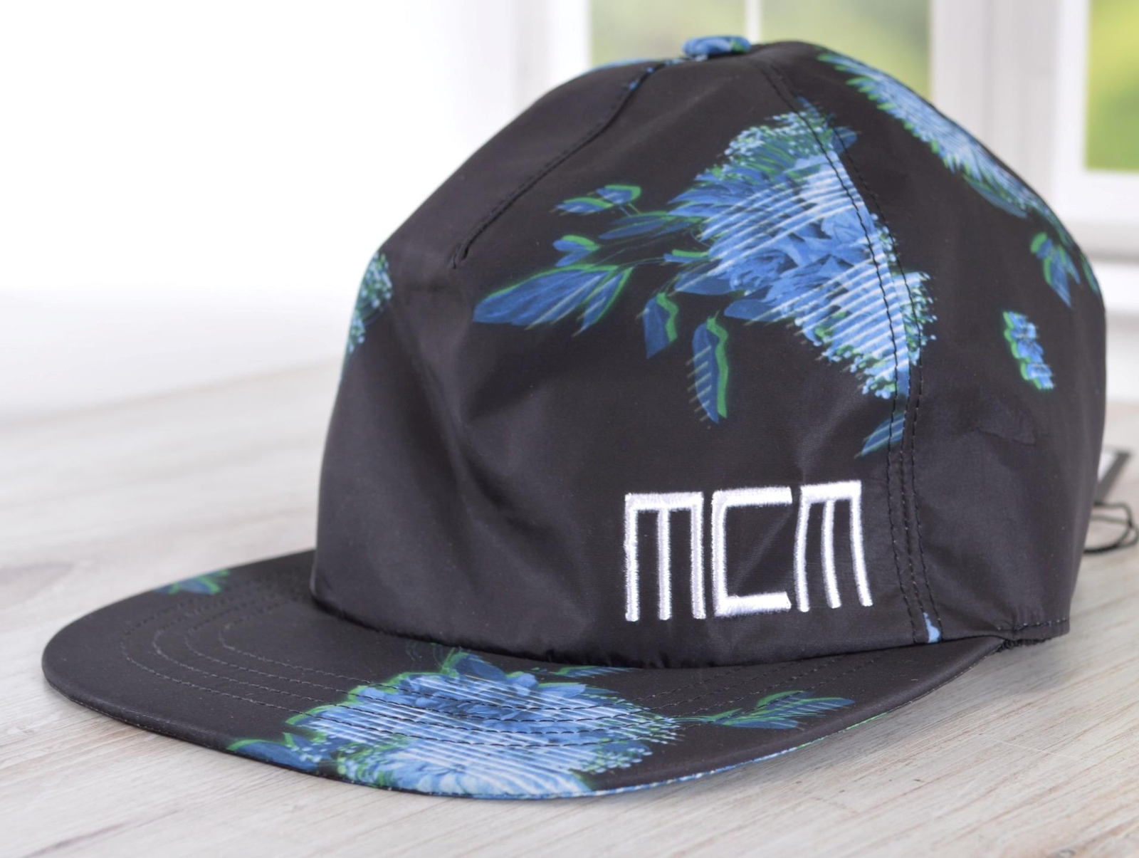 MCM BLACK BEAUTY Floral Logo Baseball Hat Adjustable ONE SIZE Italy