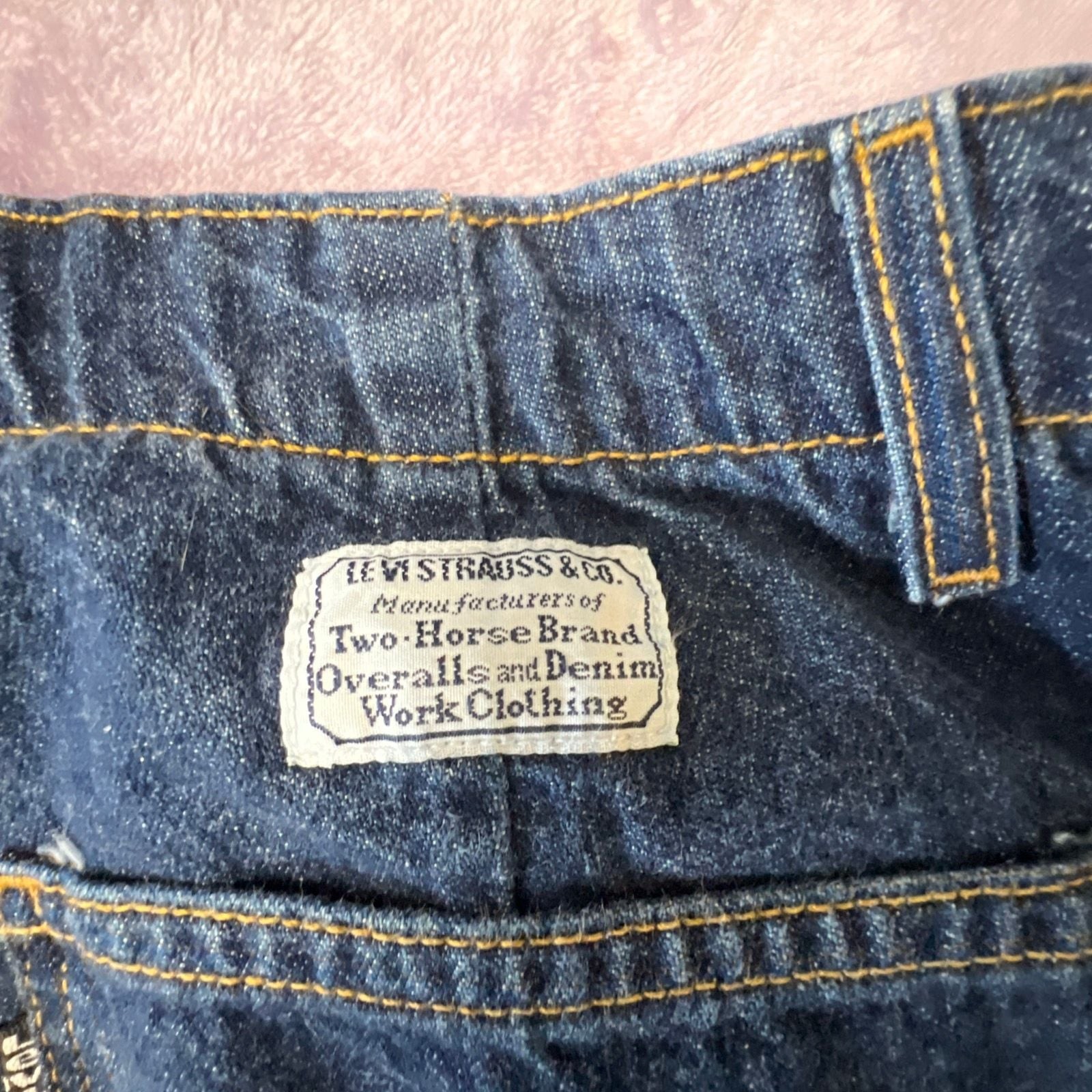 Vintage Levi’s Two-Horse Brand Blue Denim Carpenter Work Pants Size 12 MED
