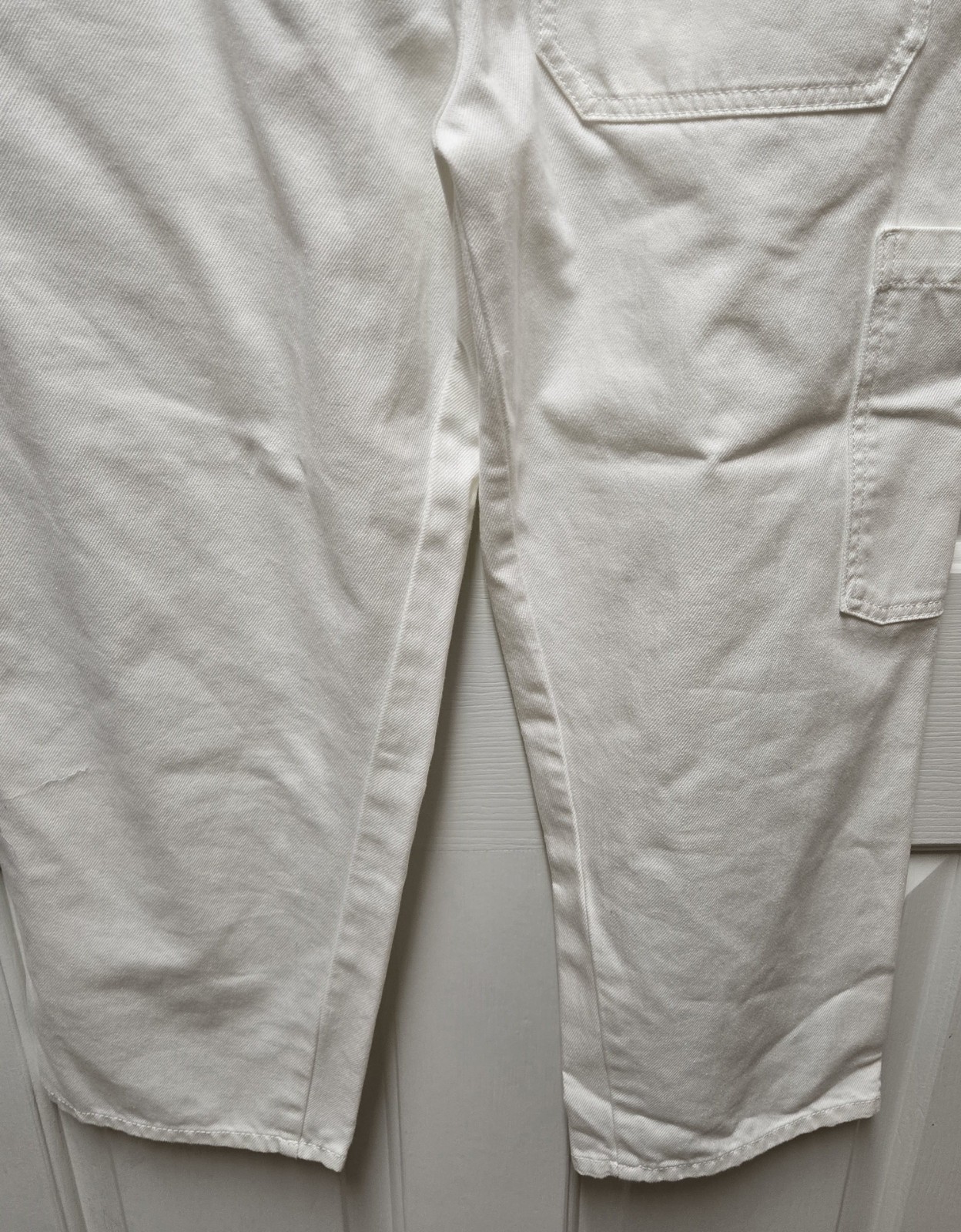 The Row Hester Wide Leg Cropped Jeans, Size 4, White