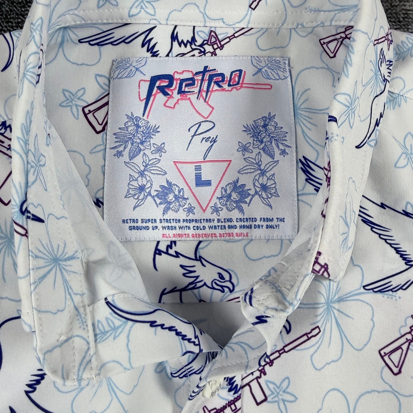 Retro Rifle Prey Mens Large White Eagle Rifle Floral Short Sleeve Button Up