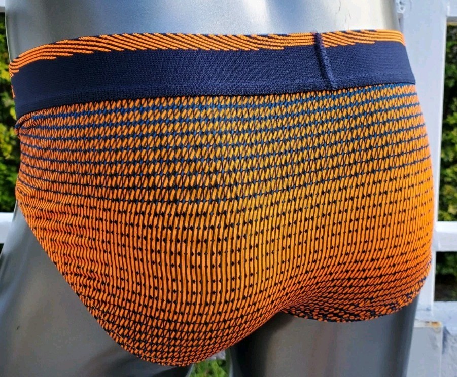 Papi Men’s stretch brief underwear size medium.