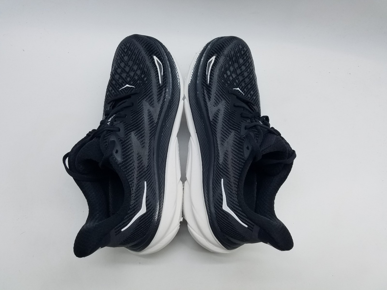 Hoka One One Clifton 9 Men’s Size 9 D (Medium) Running Shoes Black