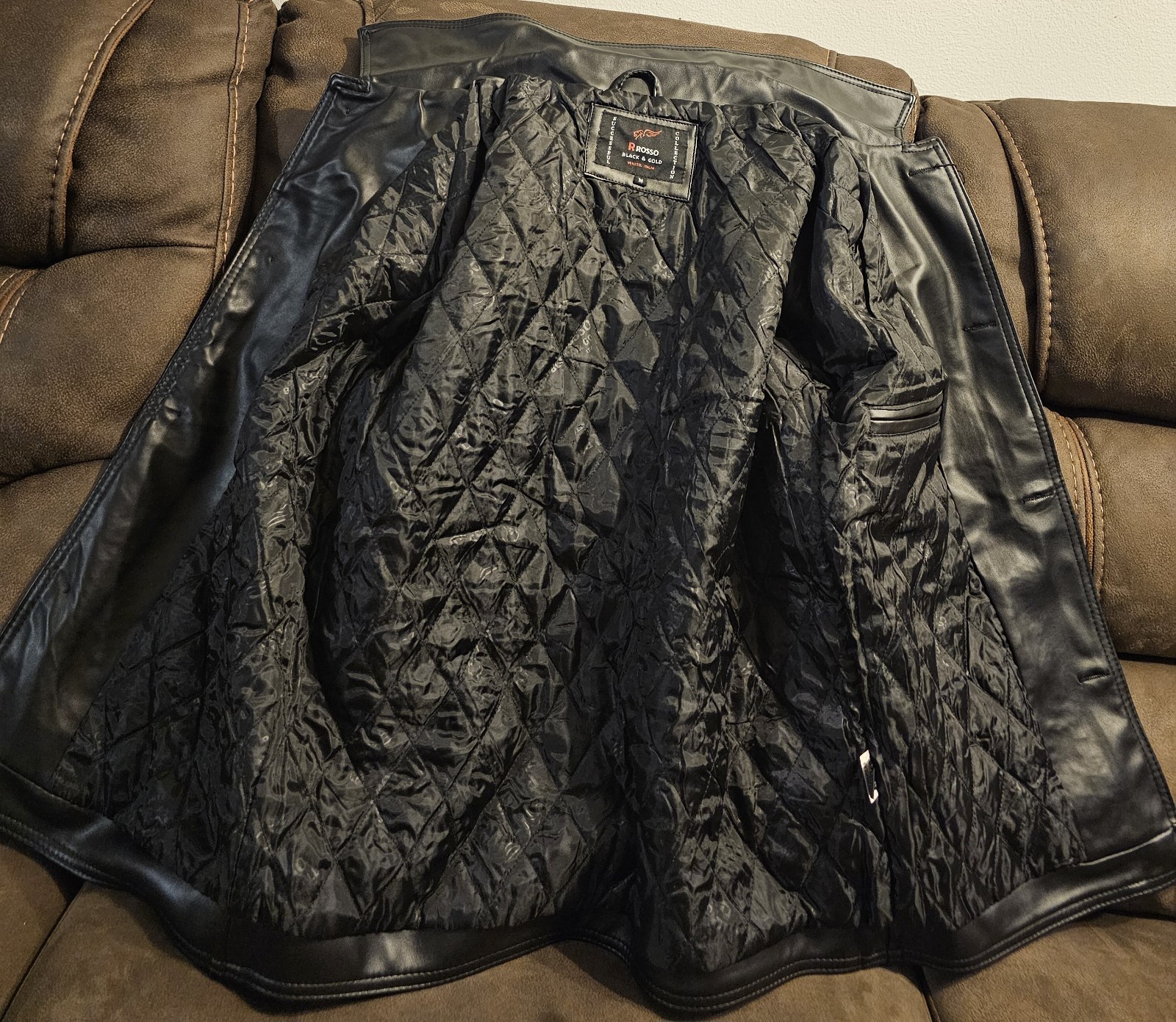 R Rosso Black and Gold Leather Button Up Jacket Men’s Size Medium Made In Italy