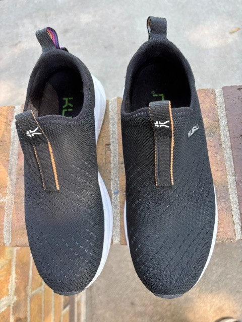 Kuru Atom Slip On Woman Size 8