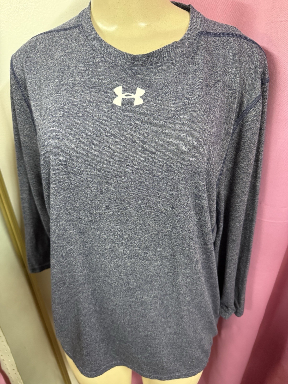 Under Armour HeatGear Men’s L/G Loose Fit Long Sleeve V-Neck Heather Tee