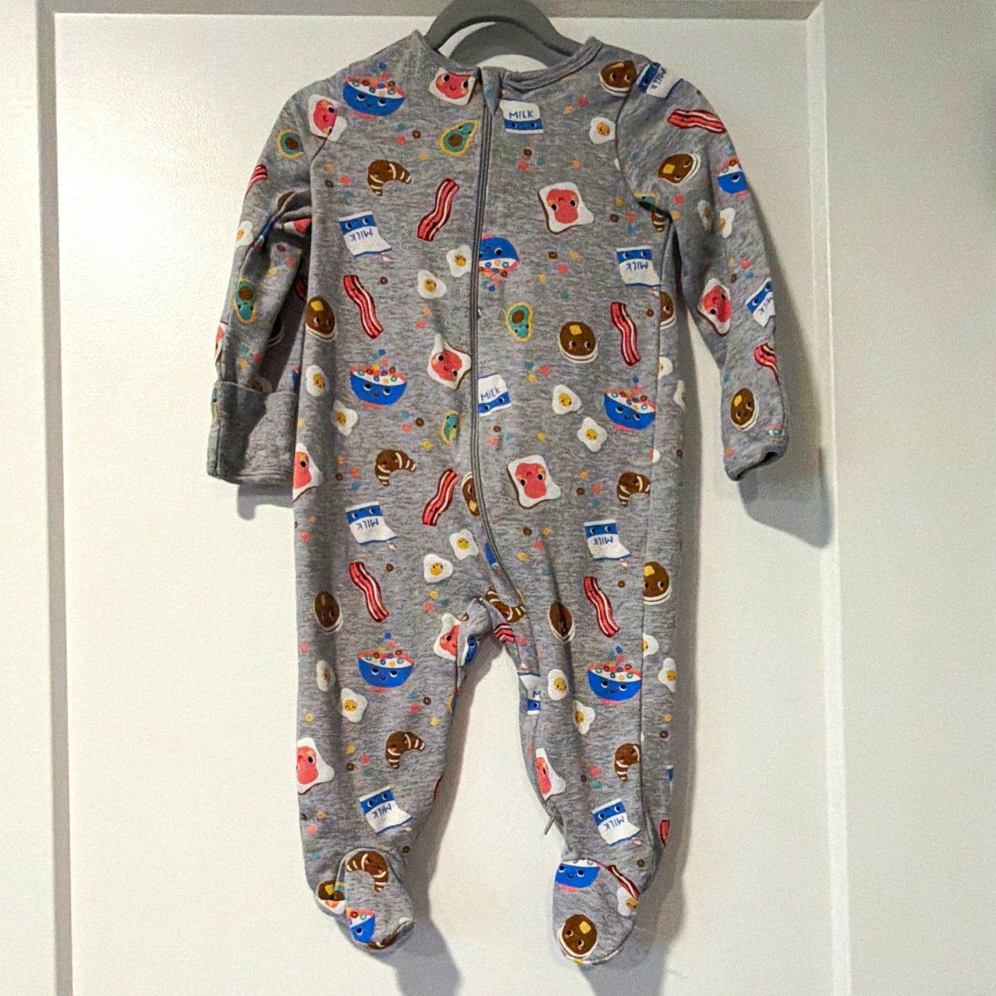 Wonder Nation Footed One-Piece Sleeper Zip Long Sleeve Food Print Gray 6-9M
