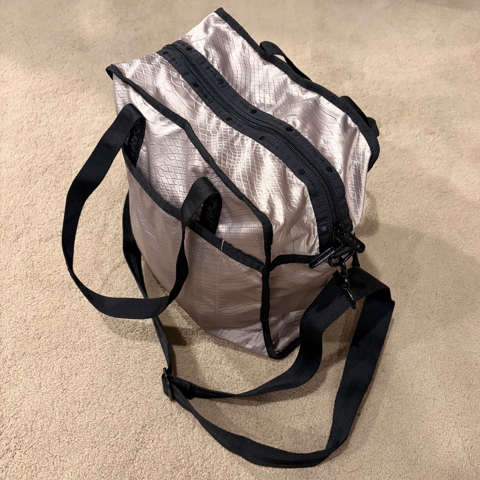 LeSportsac Gabrielle Box Tote NWT Retail $125 Embossed Shiny Beige 12 x 11.5 x 6
