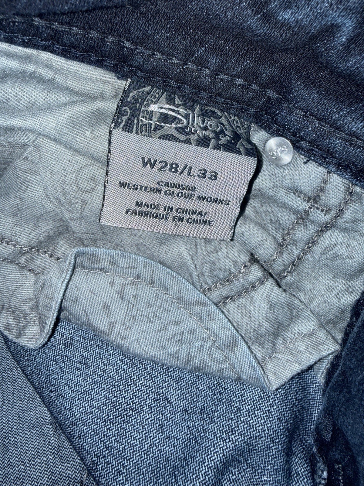 Silver Jeans Co Suki Mid Slim Bootcut Dark Wash Distressed Denim Womens 28×33