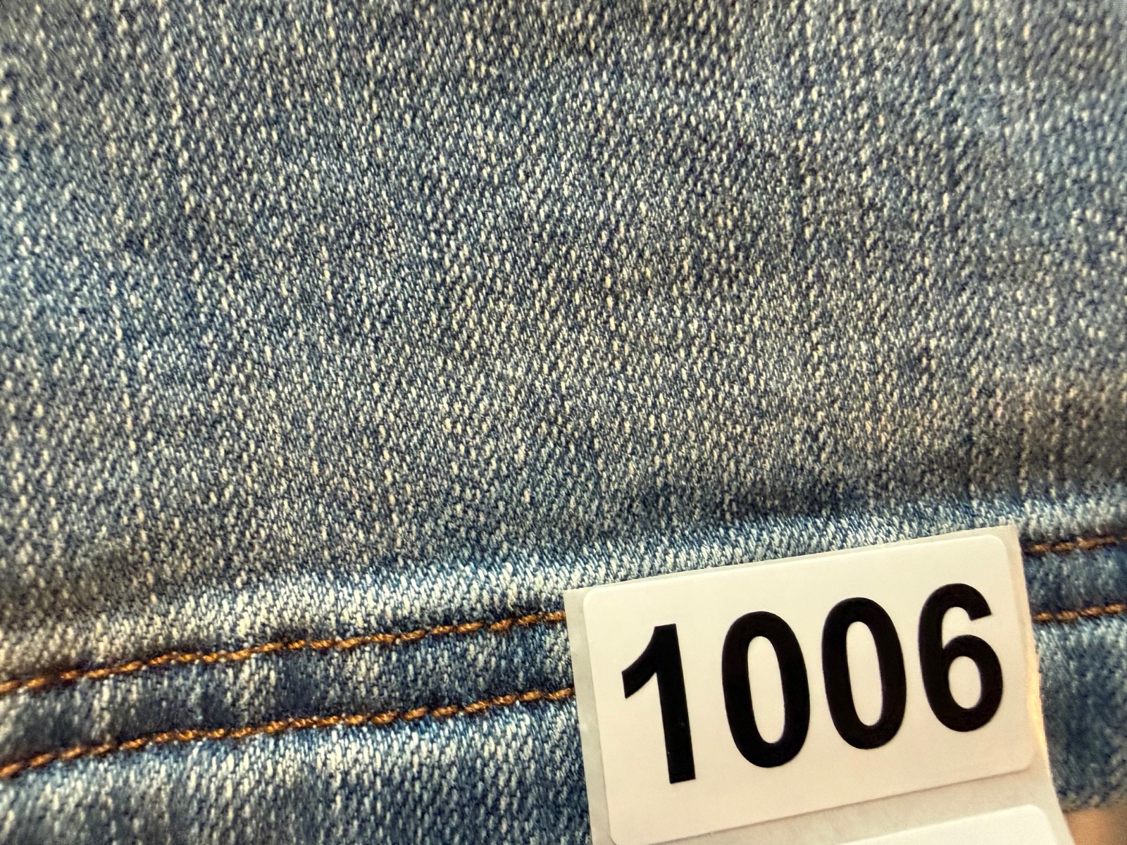 Duluth Trading Ballroom Double Flex Relaxed Fit Jeans – 40 x 30 NWOT