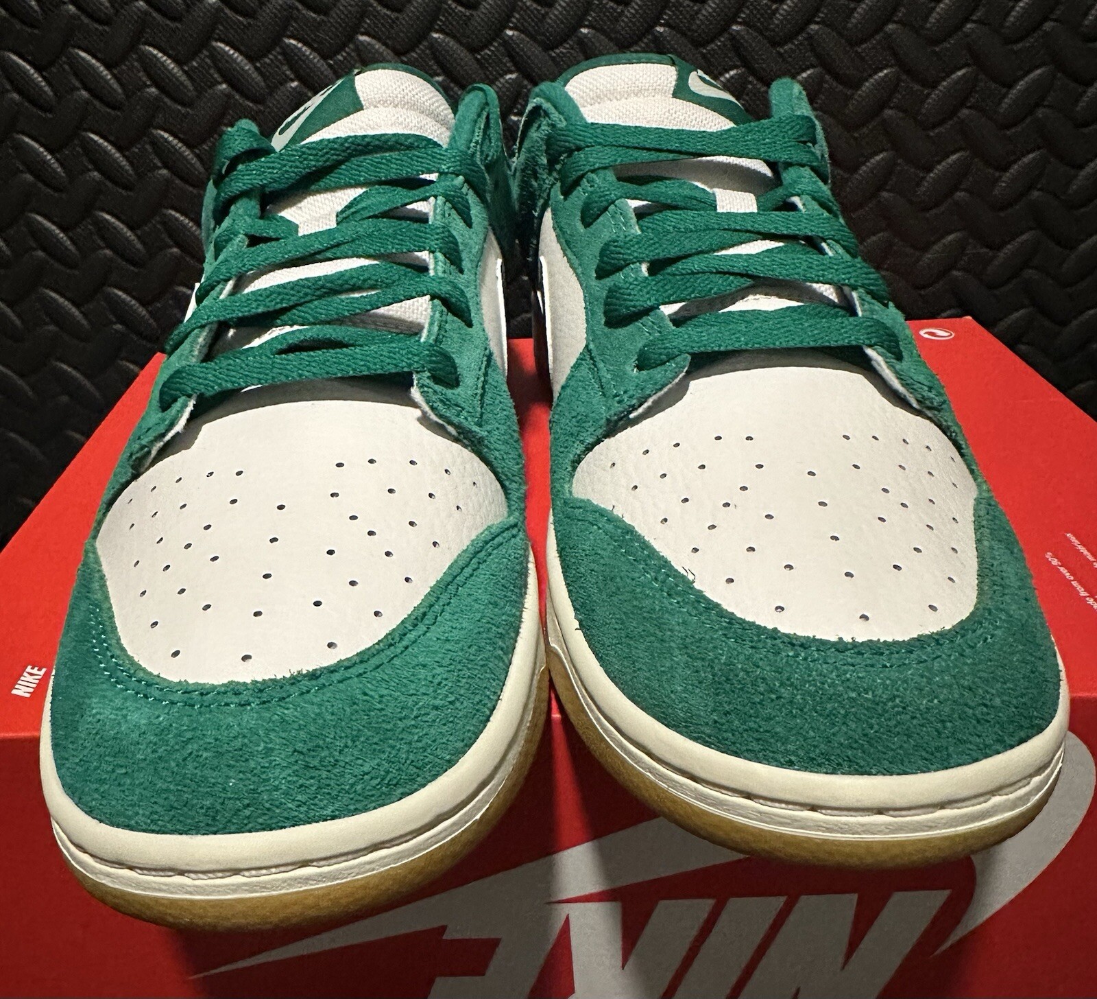 Nike Dunk Low “White Malachite Green Gum” | Size 11 | HQ1519-030 No Lid New