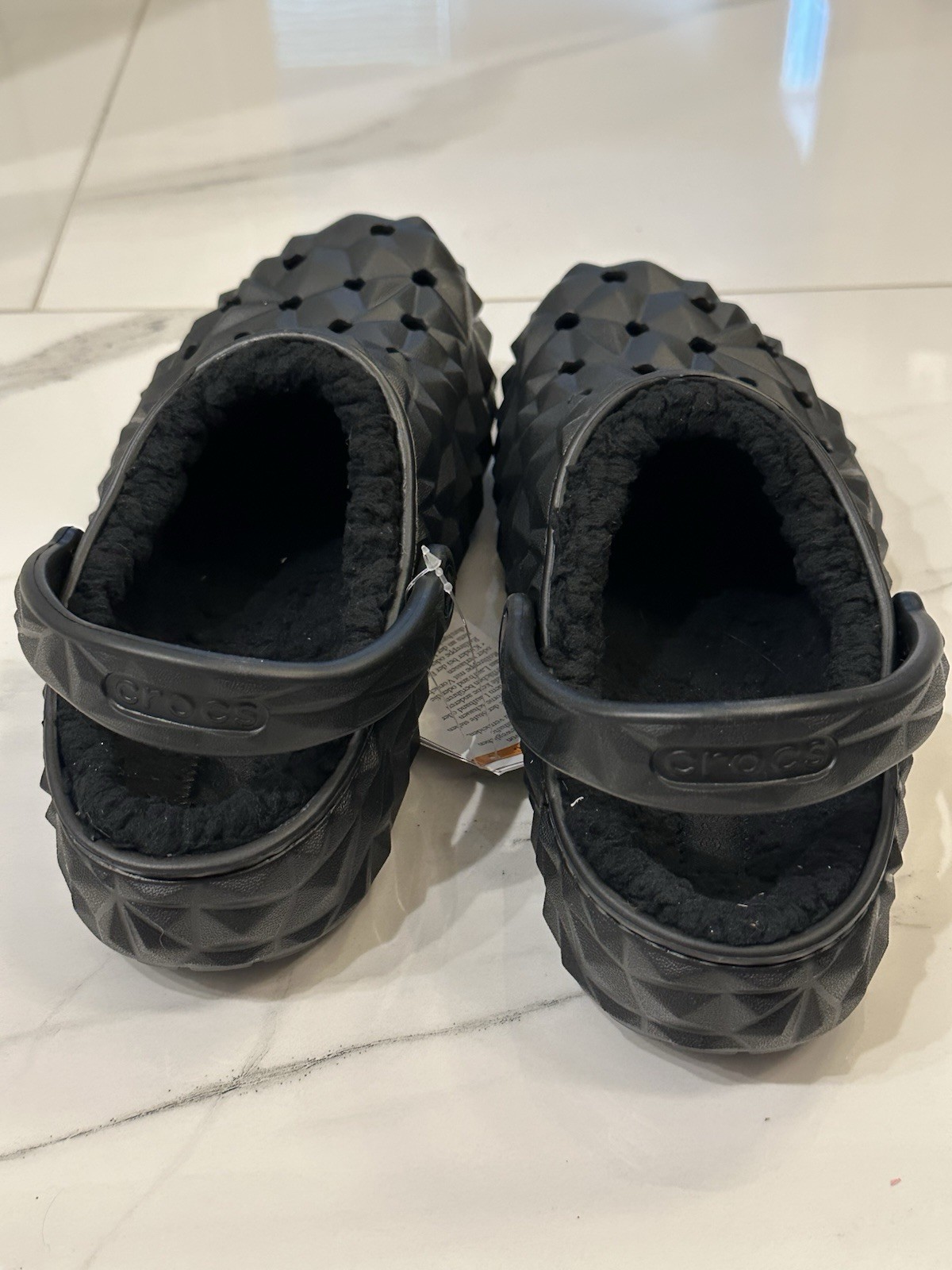 NWT Crocs Geometric Fur Lined Slip-on Shoes, Black W9 / M7