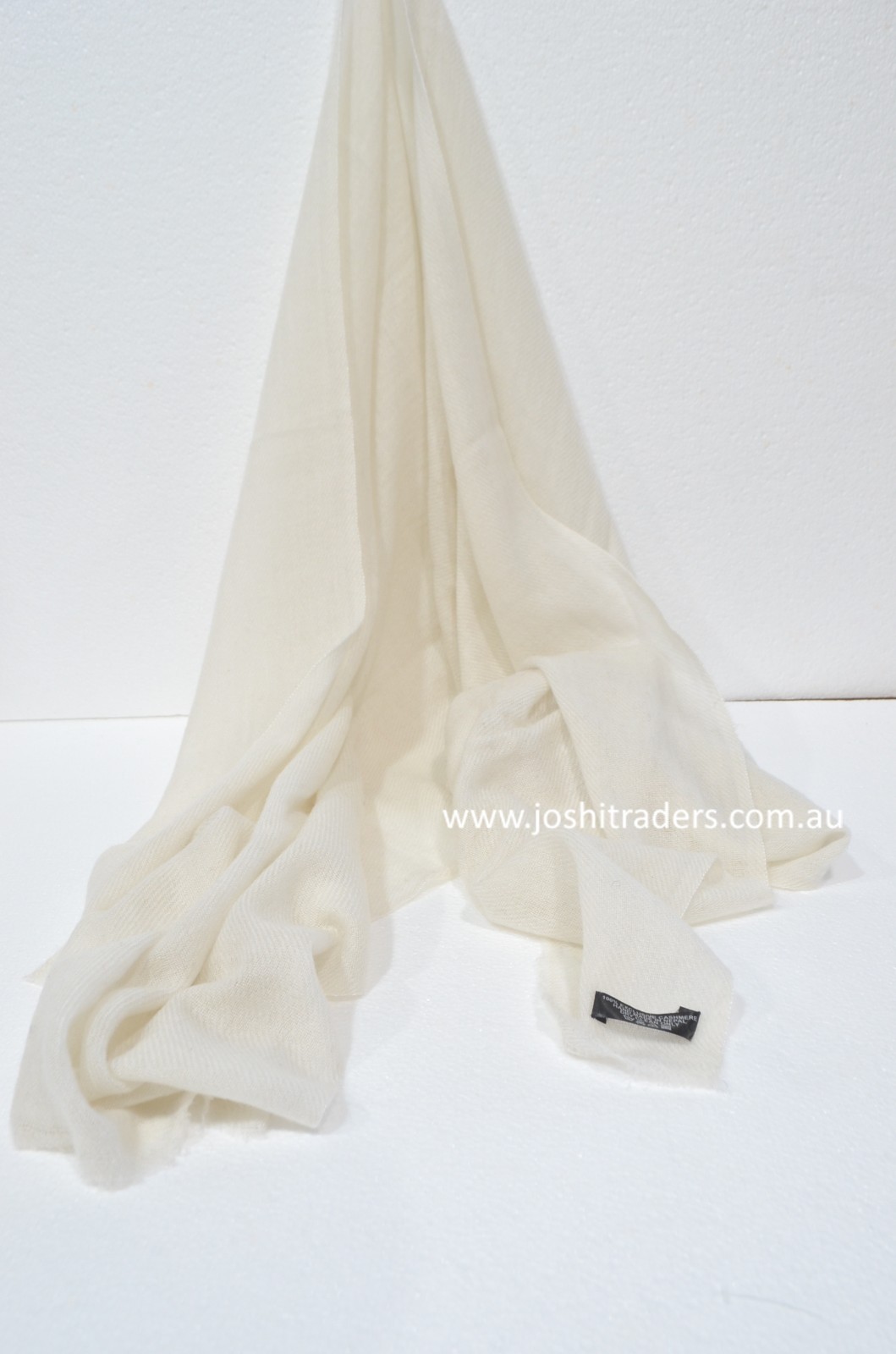 Cloud Dancer Cashmere Scarf Shawl Stole Throw 100% Pashmina Nepalese Handmade