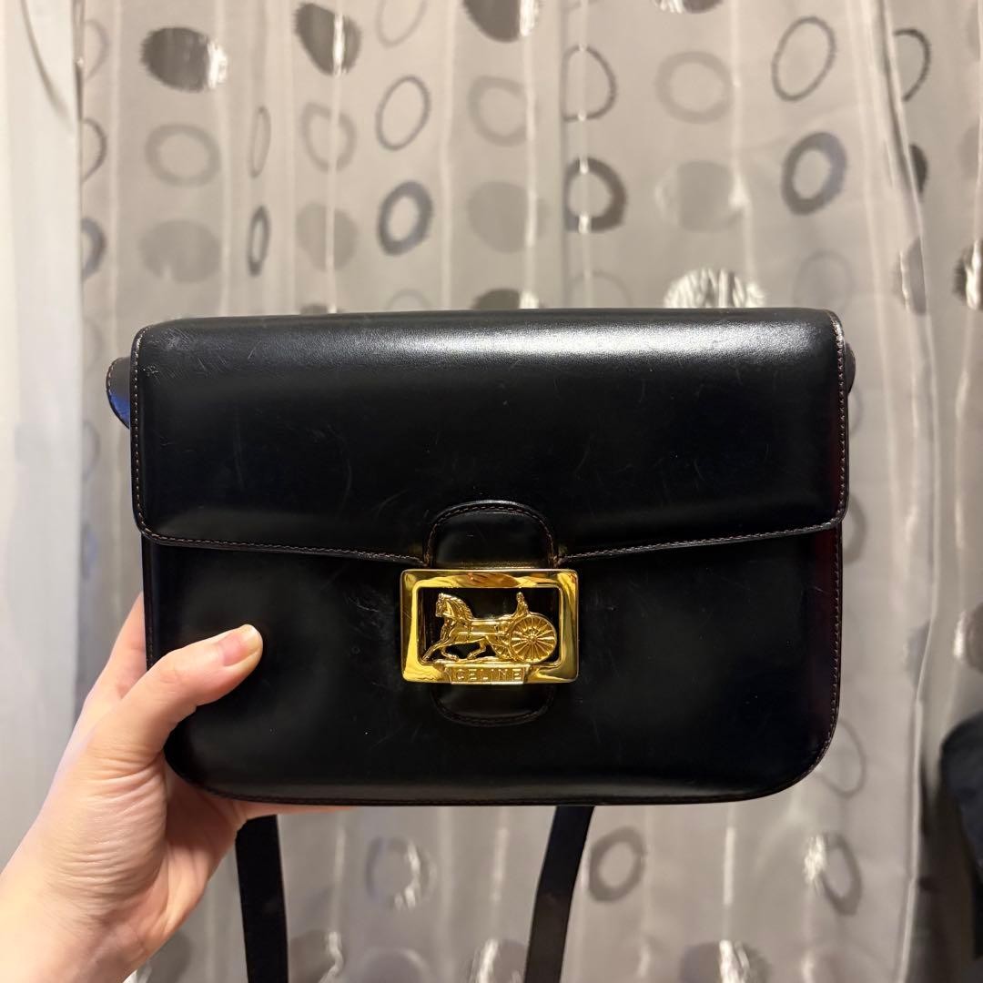 CELINE Black Leather Vintage Shoulder Bag Horsebit Carriage Hardware Authentic
