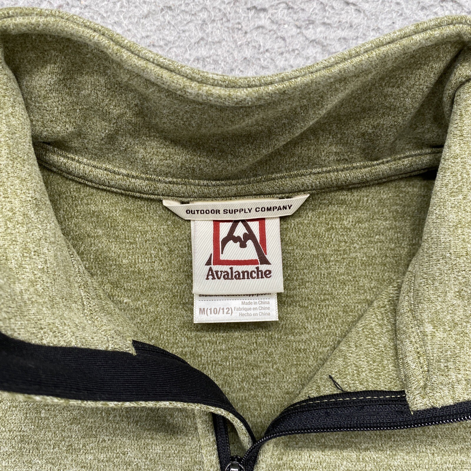 Avalanche Outdoor Supply Youth 1/4 Zip Fleece Jacket Pullover in Size M 10-12