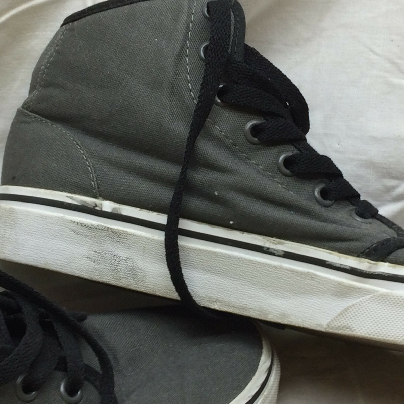 Vans Skate Shoe Sneakers Off The Wall Hi Top Unisex Men 5.5 Women 7 Gray
